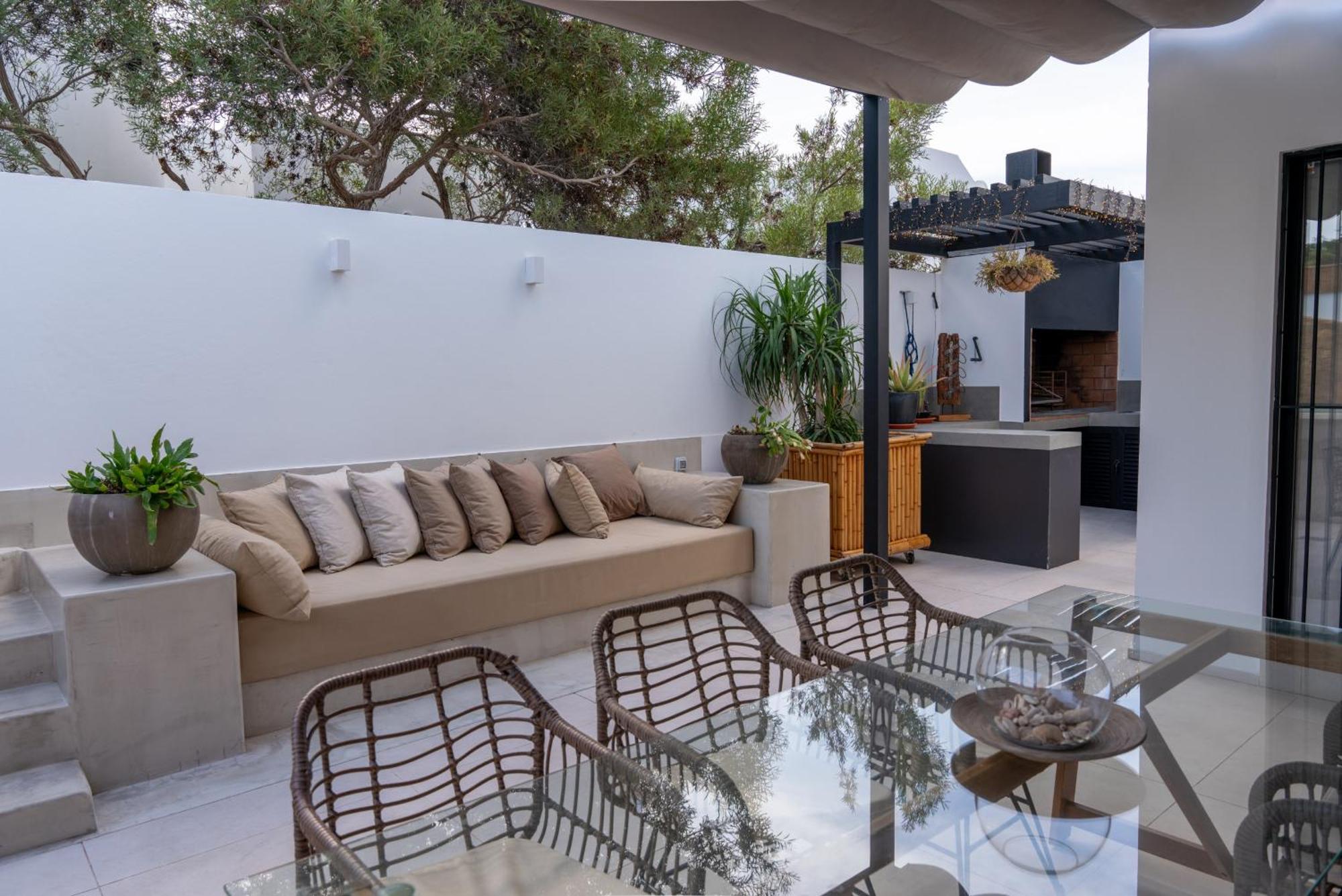 Villa Luxury Sunrise Private Pool Corralejo By Holidays Home Exterior photo